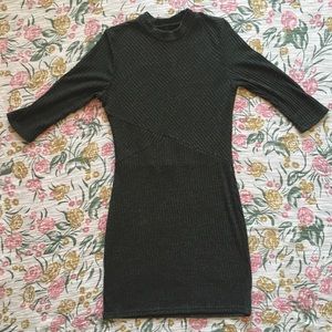 Dark Moss Green 3/4-Sleeve Dress
